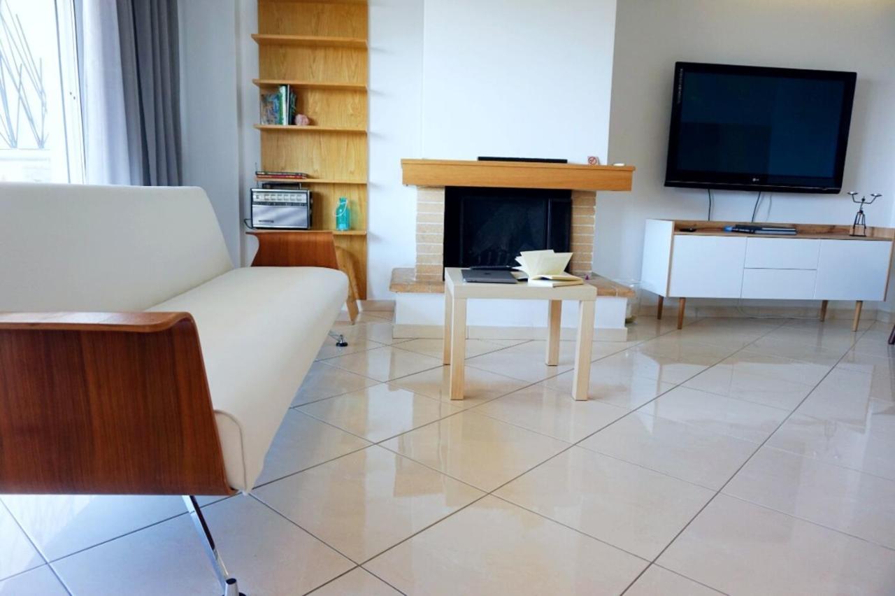 Piraeus Bright Apt Esterno foto